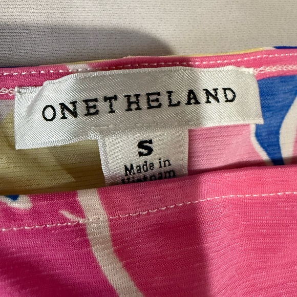 S Floral Multicolor Dress with shorts! 🐣 - Picture 6 of 8